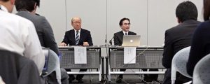 Kimishima con Iwata