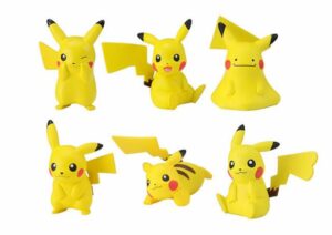Prodotti Pokémon Center - set statuine Pikachu