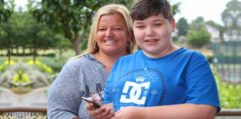 Pokémon GO completely changes the life of an autistic boy!