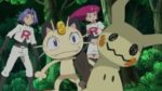 terzo-episodio-della-serie-Pokémon-sole-e-luna-mimikyu-si-schiera-dalla-parte-del-team-rocket