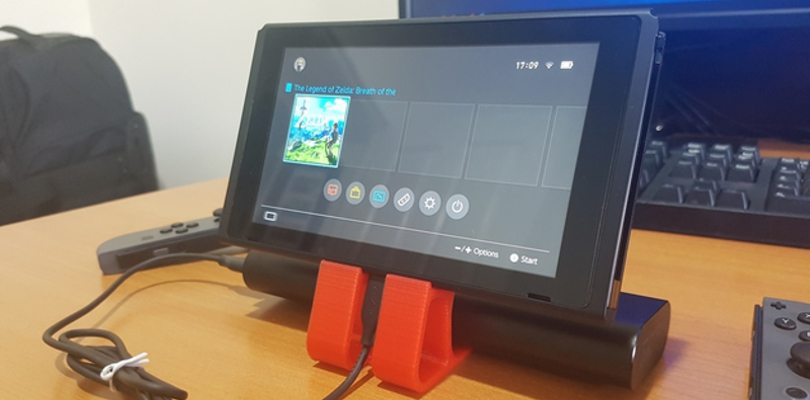 Un fan crea con la stampante 3D uno stand di ricarica per Nintendo Switch