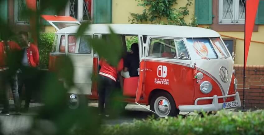 [VIDEO] Ecco il furgone Volkswagen che porta Nintendo Switch in giro per l'Europa