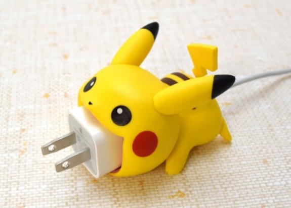 big pikachu cable bite