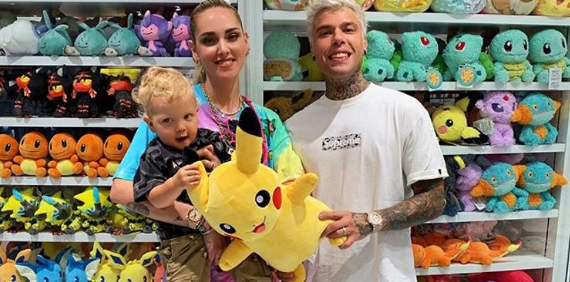 Chiara Ferragni e Fedez visitano il Pokémon Center di Tokyo