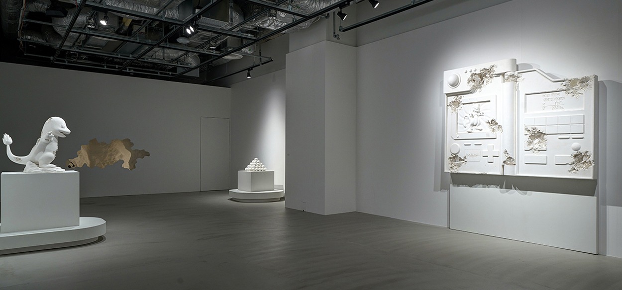 La mostra di statue Pokémon di Daniel Arsham sbarca online