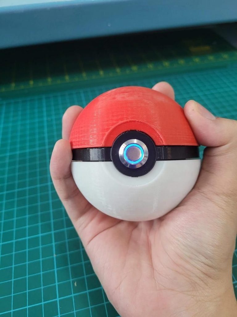 Poké Ball fatta a mano fan