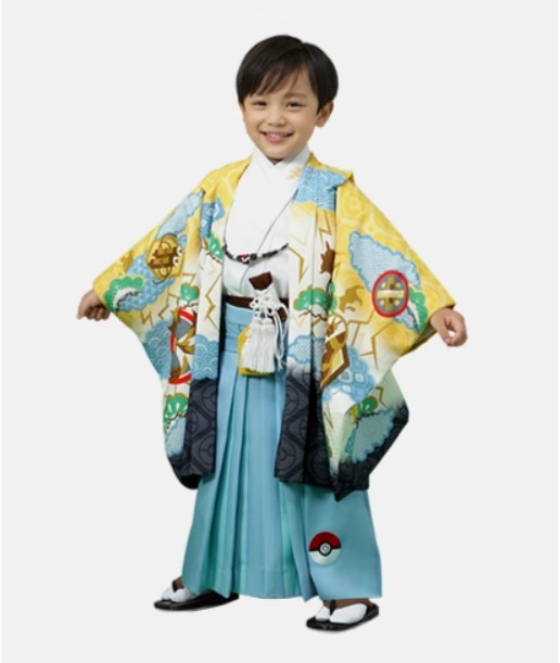 Degli stupendi kimono per bambini a tema Pokémon sono presto in