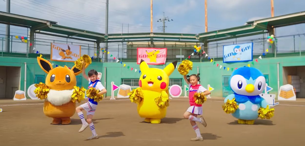 Pikachu, Eevee e Piplup si trasformano in cheerleader per la giornata dello sport