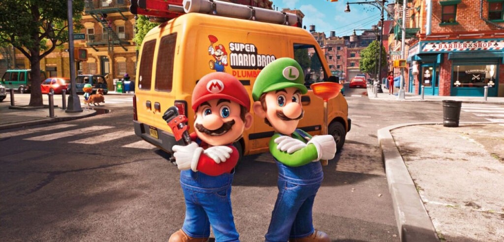 Luigi e Mario davanti a un furgoncino nel film di Super Mario